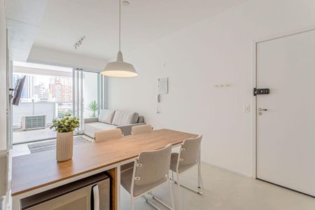 Apartamento à venda com 2 quartos, 67m² em Sumaré, São Paulo