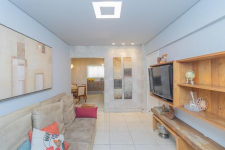 Foto 02 de apartamento à venda com 3 quartos, 103m² em São Pedro, Belo Horizonte