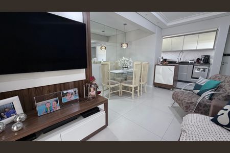 Apartamento à venda com 81m², 3 quartos e 2 vagas Apartamento à venda com 81m², 3 quartos e 2 vagasSala