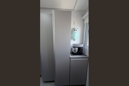 Apartamento à venda com 81m², 3 quartos e 2 vagas Apartamento à venda com 81m², 3 quartos e 2 vagasÁrea de Serviço