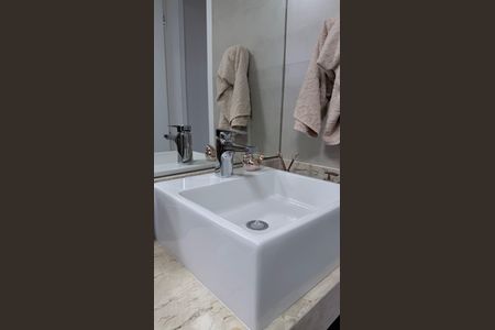 Apartamento à venda com 81m², 3 quartos e 2 vagas Apartamento à venda com 81m², 3 quartos e 2 vagasBanheiro