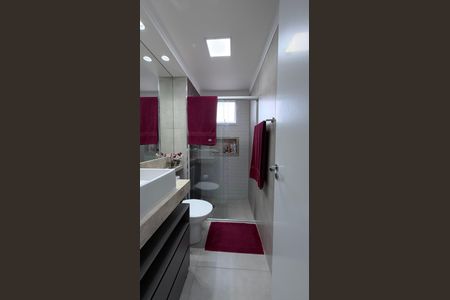 Apartamento à venda com 81m², 3 quartos e 2 vagas Apartamento à venda com 81m², 3 quartos e 2 vagasBanheiro da Suíte