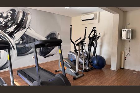 Apartamento à venda com 81m², 3 quartos e 2 vagas Apartamento à venda com 81m², 3 quartos e 2 vagasÁrea comum - Academia