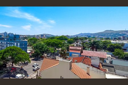 Vista  de apartamento para alugar com 2 quartos, 68m² em Cristal, Porto Alegre