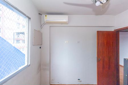 Apartamento para alugar com 72m², 2 quartos e sem vagaQuarto