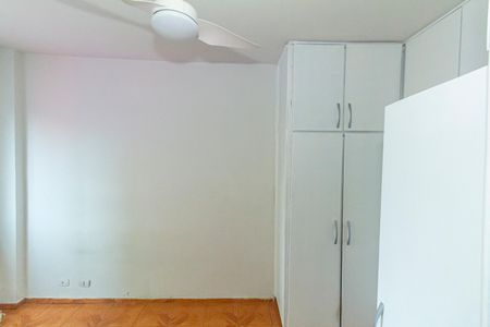 Apartamento para alugar com 72m², 2 quartos e sem vagaSuíte