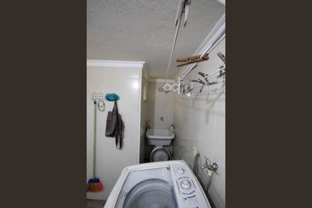 Casa à venda com 150m², 3 quartos e 1 vagaÁrea de Serviço