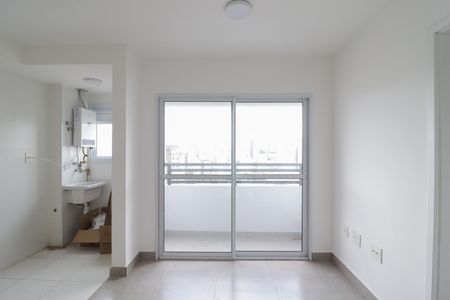 Apartamento para alugar com 39m², 2 quartos e sem vaga Apartamento para alugar com 39m², 2 quartos e sem vagaSala/Cozinha/Área de Serviço