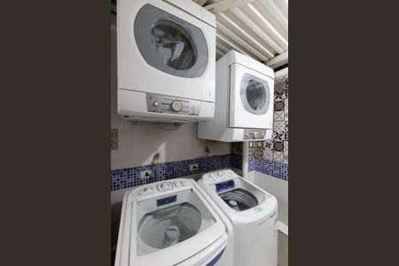 Studio para alugar com 30m², 1 quarto e sem vagaÁrea comum - Lavanderia