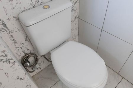 Banheiro de kitnet/studio à venda com 1 quarto, 30m² em República, São Paulo