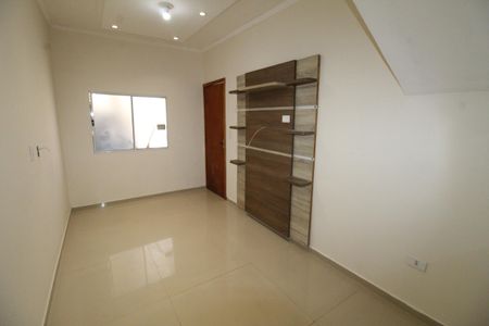 Sala de casa para alugar com 2 quartos, 79m² em Bsq dos Eucaliptos, São José dos Campos