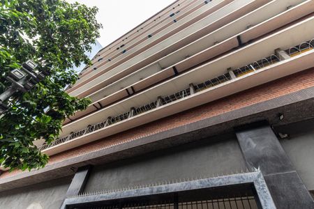Apartamento à venda com 125m², 3 quartos e sem vaga Apartamento à venda com 125m², 3 quartos e sem vagaFachada