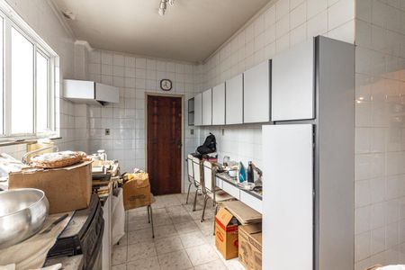 Apartamento à venda com 125m², 3 quartos e sem vaga Apartamento à venda com 125m², 3 quartos e sem vagaCozinha
