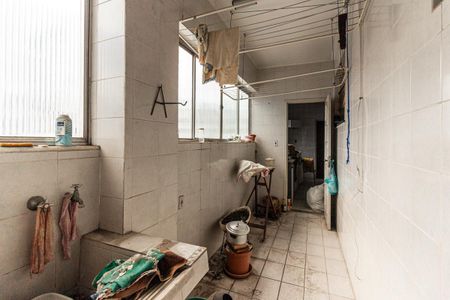 Apartamento à venda com 125m², 3 quartos e sem vaga Apartamento à venda com 125m², 3 quartos e sem vagaÁrea de Serviço