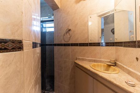 Apartamento à venda com 125m², 3 quartos e sem vaga Apartamento à venda com 125m², 3 quartos e sem vagaBanheiro da Suíte