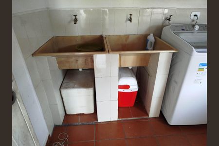 Casa à venda com 149m², 3 quartos e 2 vagasÁrea de Serviço