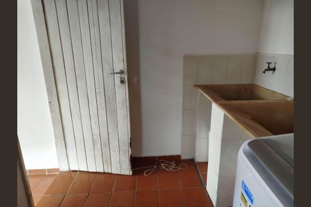 Casa à venda com 149m², 3 quartos e 2 vagasÁrea de Serviço