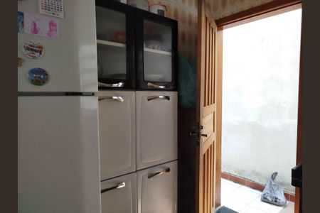 Casa à venda com 149m², 3 quartos e 2 vagasCopa e cozinha