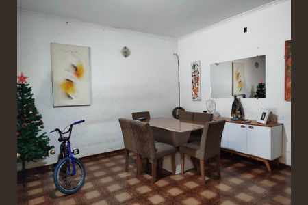 Sala de casa à venda com 3 quartos, 149m² em Vila Fernandes, São Paulo