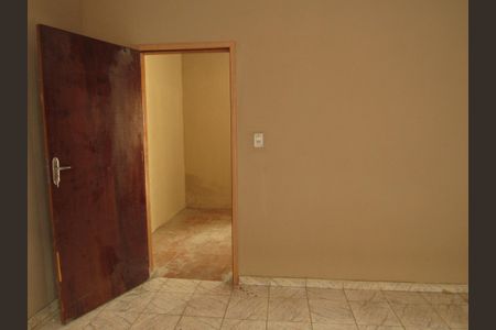 Casa para alugar com 36m², 1 quarto e sem vagaQuarto 