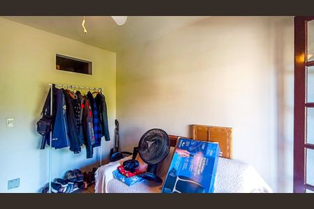 Casa de condomínio à venda com 152m², 3 quartos e 1 vaga