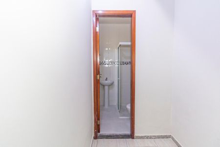 Casa para alugar com 70m², 2 quartos e sem vagaBanheiro 1