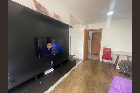 Apartamento à venda com 48m², 2 quartos e 1 vagaSala de TV