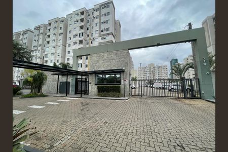 Apartamento à venda com 48m², 2 quartos e 1 vagaFachada e portaria