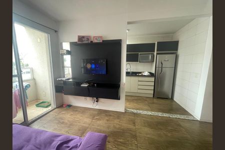 Sala de TV de apartamento à venda com 2 quartos, 48m² em Vila Rosa, Novo Hamburgo