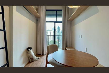 Sala de apartamento para alugar com 1 quarto, 40m² em Pinheiros, São Paulo