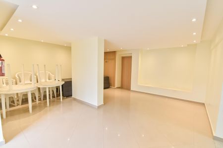 Apartamento para alugar com 109m², 3 quartos e 1 vaga Apartamento para alugar com 109m², 3 quartos e 1 vagaSalão de festas