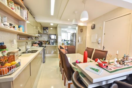 Sala/cozinha de apartamento à venda com 3 quartos, 109m² em Vila Mariana, São Paulo