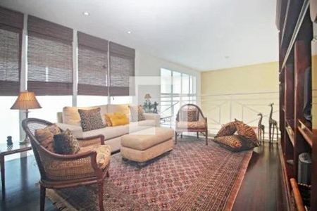 Apartamento à venda com 4 quartos, 250m² em Jardim Fonte do Morumbi, São Paulo