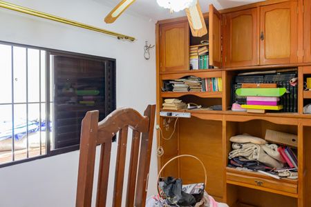 Casa à venda com 120m², 4 quartos e 2 vagas Casa à venda com 120m², 4 quartos e 2 vagasQuarto 2