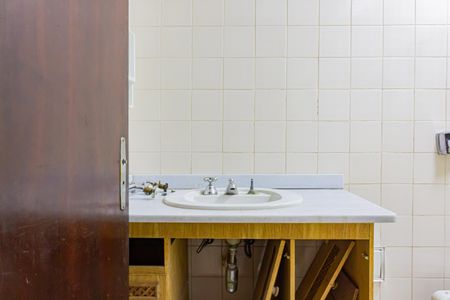 Casa à venda com 120m², 4 quartos e 2 vagas Casa à venda com 120m², 4 quartos e 2 vagasBanheiro da Suíte