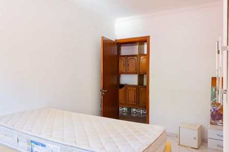 Casa à venda com 120m², 4 quartos e 2 vagas Casa à venda com 120m², 4 quartos e 2 vagasQuarto 3