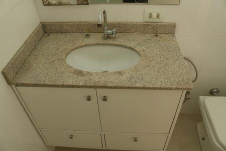 Apartamento à venda com 88m², 3 quartos e 1 vagaBanheiro