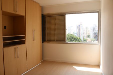 Apartamento à venda com 88m², 3 quartos e 1 vagaQuarto 2