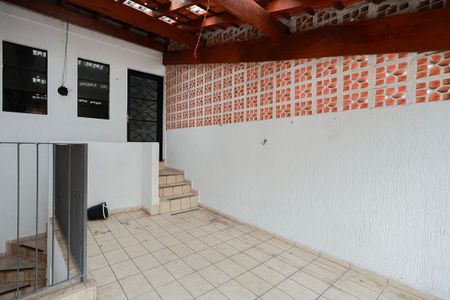 Casa para alugar com 200m², 2 quartos e 1 vagaVaranda