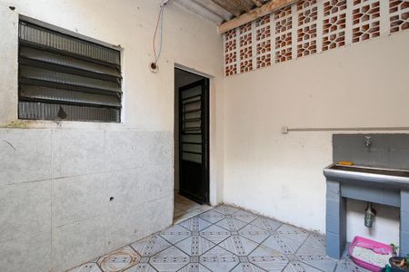 Casa para alugar com 200m², 2 quartos e 1 vagaÁrea de serviço