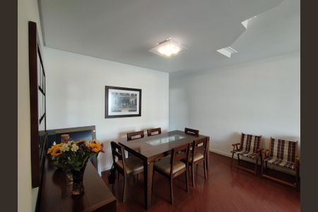 Apartamento à venda com 82m², 3 quartos e 1 vagaSala 