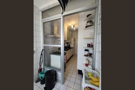 Apartamento à venda com 82m², 3 quartos e 1 vagaÁrea de Serviço