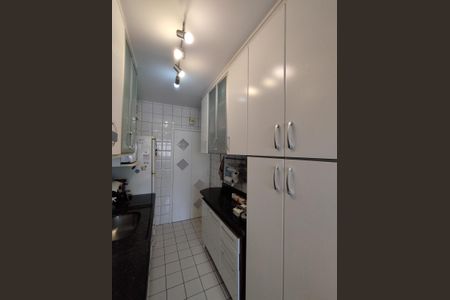 Apartamento à venda com 82m², 3 quartos e 1 vagaCozinha - Armários