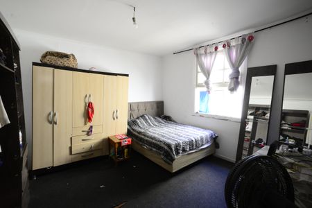 Casa à venda com 2 quartos, 180m² em Ipiranga, São Paulo