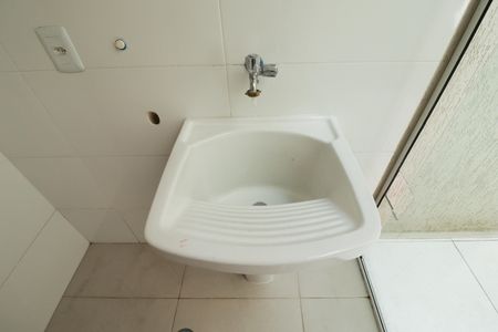 Apartamento para alugar com 45m², 2 quartos e sem vagaÁrea de Serviço