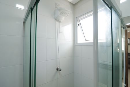 Apartamento para alugar com 45m², 2 quartos e sem vagaBanheiro