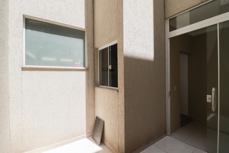 Apartamento para alugar com 45m², 2 quartos e sem vagaÁrea de Serviço