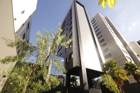Apartamento à venda com 101m², 3 quartos e 2 vagasFachada