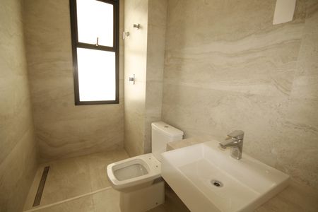 Apartamento à venda com 101m², 3 quartos e 2 vagasBanheiro