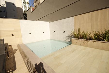 Apartamento à venda com 101m², 3 quartos e 2 vagasÁrea comum - Piscina
